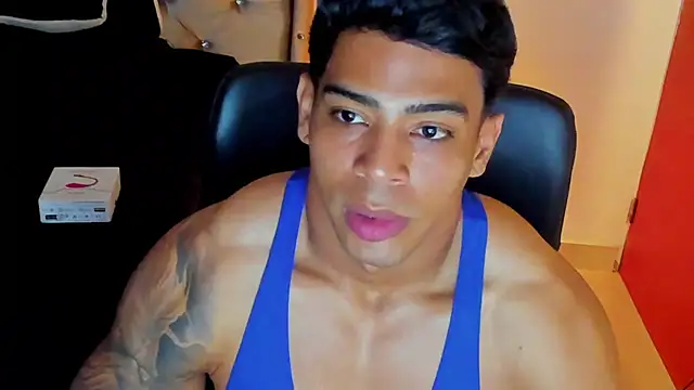 Snapshot of Andrew_wolf7 chatting on November 2025 04:11:01 AM Andrew wolf7 online show from November 2025 04:11:01 AM