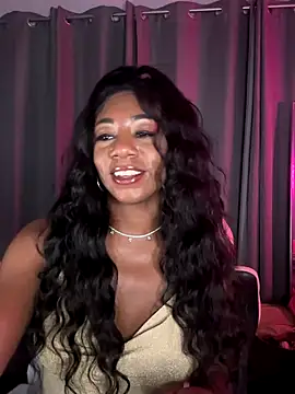 Snapshot of longislandprincess chatting on September 2025 06:06:02 AM longislandprincess online show from September 2025 06:06:02 AM