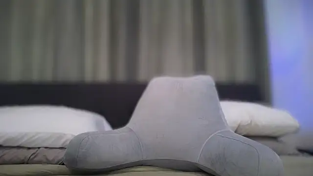 Snapshot of longislandprincess chatting on September 2025 04:52:02 PM longislandprincess online show from September 2025 04:52:02 PM