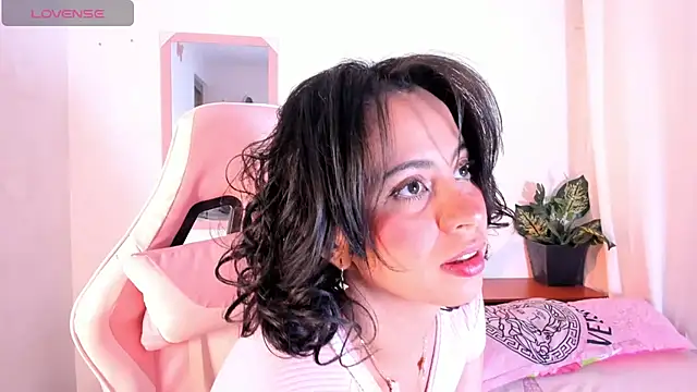 adriannyp 1 online show from October 2025 02:43:02 AM