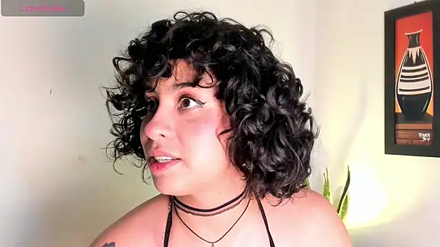 adriannyp 1 online show from April 2026 12:01:01 PM