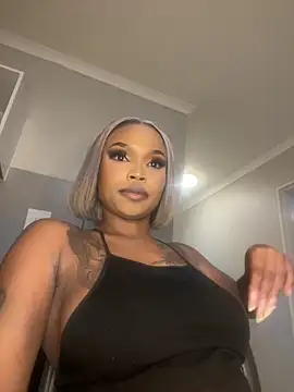 Snapshot of InkLady444 chatting on December 2025 01:49:02 AM InkLady444 online show from December 2025 01:49:02 AM