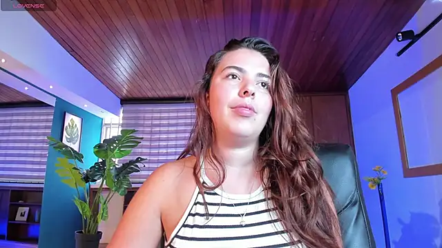 Lyssa Muller online show from October 2025 01:22:02 PM