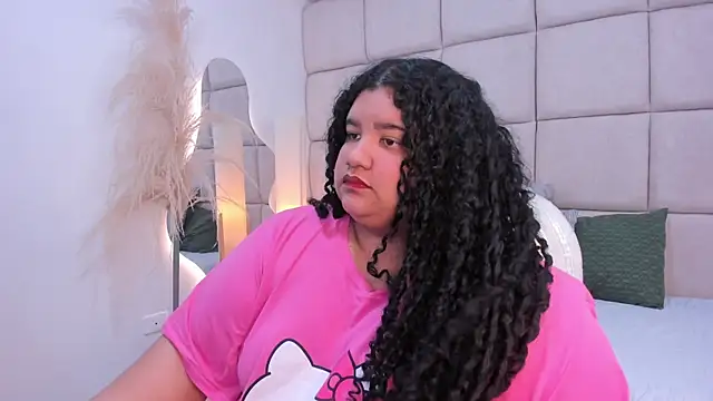 Miley Collins online show from December 2025 08:06:02 PM