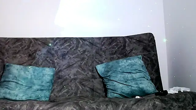 Snapshot of Exotic_tatto27121 chatting on December 2024 08:06:02 AM Exotic tatto27121 online show from December 2024 08:06:02 AM