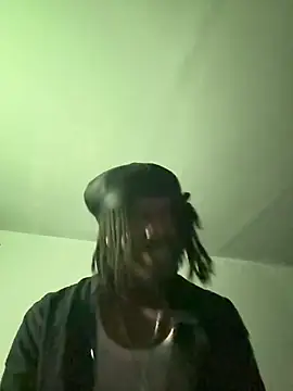 Snapshot of SluttyLyfe4L chatting on March 2026 02:55:02 PM SluttyLyfe4L online show from March 2026 02:55:02 PM