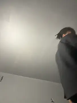 Snapshot of SluttyLyfe4L chatting on April 2026 08:15:02 PM SluttyLyfe4L online show from April 2026 08:15:02 PM