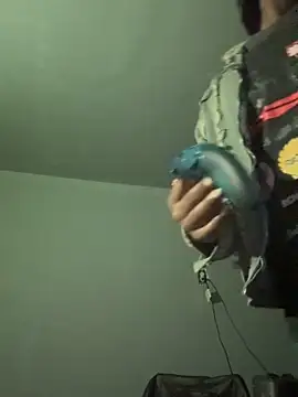 Snapshot of SluttyLyfe4L chatting on March 2026 02:12:01 PM SluttyLyfe4L online show from March 2026 02:12:01 PM