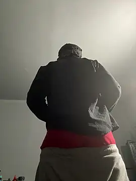 Snapshot of SluttyLyfe4L chatting on April 2026 01:41:01 PM SluttyLyfe4L online show from April 2026 01:41:01 PM