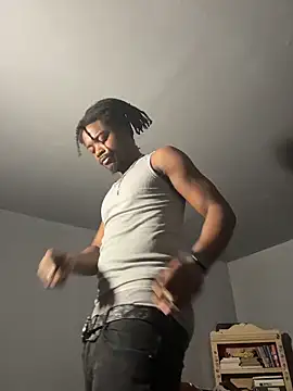 Snapshot of SluttyLyfe4L chatting on April 2026 08:04:01 PM SluttyLyfe4L online show from April 2026 08:04:01 PM