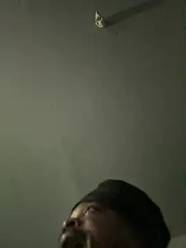 Snapshot of SluttyLyfe4L chatting on March 2026 11:17:02 AM SluttyLyfe4L online show from March 2026 11:17:02 AM