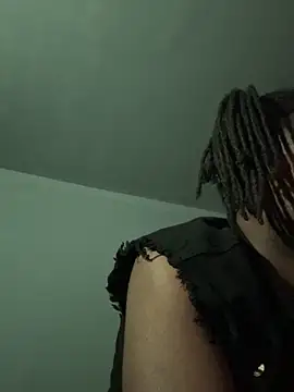 Snapshot of SluttyLyfe4L chatting on March 2026 12:03:02 PM SluttyLyfe4L online show from March 2026 12:03:02 PM