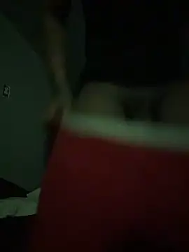 Snapshot of SluttyLyfe4L chatting on April 2026 11:35:01 AM SluttyLyfe4L online show from April 2026 11:35:01 AM