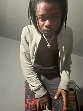 Snapshot of SluttyLyfe4L chatting on March 2026 12:57:01 PM SluttyLyfe4L online show from March 2026 12:57:01 PM