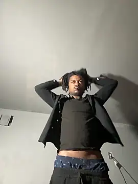 Snapshot of SluttyLyfe4L chatting on March 2026 10:15:01 AM SluttyLyfe4L online show from March 2026 10:15:01 AM