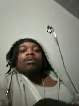 Snapshot of SluttyLyfe4L chatting on March 2026 10:51:01 AM SluttyLyfe4L online show from March 2026 10:51:01 AM