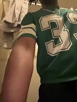 Snapshot of SluttyLyfe4L chatting on March 2026 12:32:01 AM SluttyLyfe4L online show from March 2026 12:32:01 AM