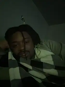 Snapshot of SluttyLyfe4L chatting on April 2026 03:13:02 PM SluttyLyfe4L online show from April 2026 03:13:02 PM