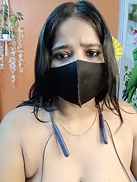 Snapshot of Sony-Model chatting on June 2026 05:18:02 AM Sony-Model online show from June 2026 05:18:02 AM