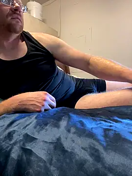 theoneandonlyniko online show from November 2025 06:52:02 PM