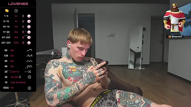 Snapshot of white_King9999 chatting on March 2025 03:06:01 PM white King9999 online show from March 2025 03:06:01 PM