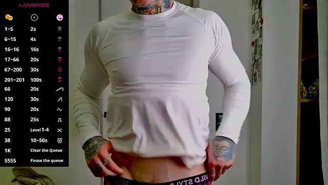 Snapshot of white_King9999 chatting on February 2026 04:18:02 PM white King9999 online show from February 2026 04:18:02 PM