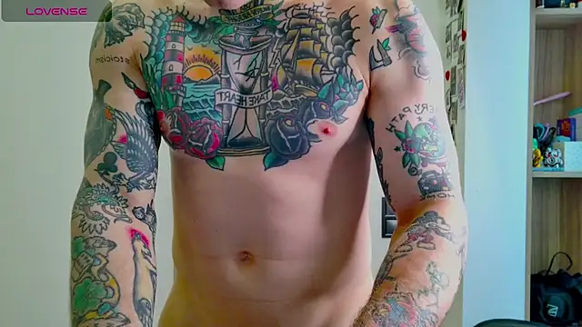 Snapshot of white_King9999 chatting on February 2026 12:35:01 PM white King9999 online show from February 2026 12:35:01 PM