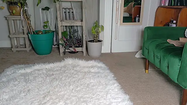 MistressKatie13xxx online show from October 2025 06:32:02 AM