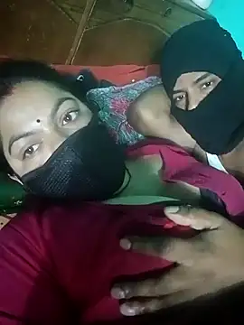 Lustyful Couple online show from January 2025 11:53:02 PM