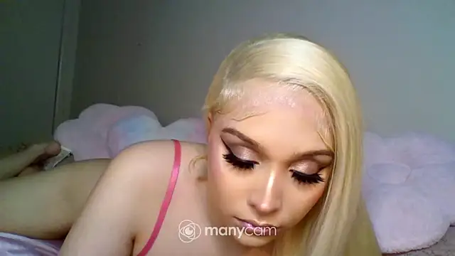 Snapshot of bambibarbi chatting on May 2026 06:44:01 AM bambibarbi online show from May 2026 06:44:01 AM