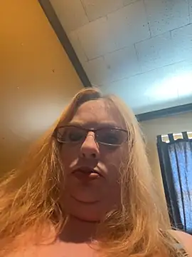 CherishWilliams online show from April 2026 01:56:01 PM