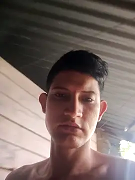 Juan Hotcaliemte online show from December 2025 12:00:02 PM