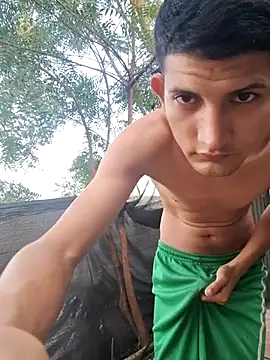 Juan Hotcaliemte online show from October 2025 11:01:01 AM