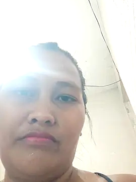Sweetchuby1995 online show from April 2026 03:40:02 PM