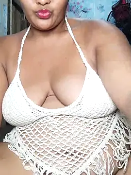 Sweetchuby1995 online show from May 2026 03:42:01 PM