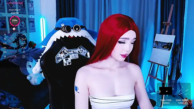 Snapshot of _Sparkland_ chatting on February 2025 09:56:02 PM Sparkland online show from February 2025 09:56:02 PM