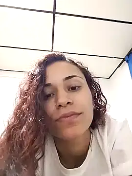 Snapshot of caroline0997 chatting on January 2025 12:34:02 AM caroline0997 online show from January 2025 12:34:02 AM