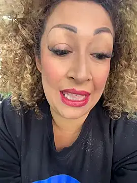 Snapshot of Katti_Barrera chatting on June 2026 07:55:02 PM Katti Barrera online show from June 2026 07:55:02 PM