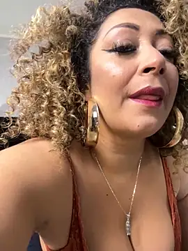 Katti Barrera online show from October 2025 11:53:01 AM