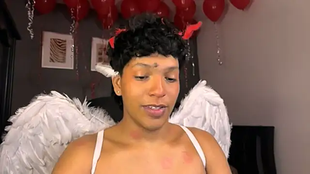 Snapshot of Xander_bonnet1 chatting on February 2025 04:09:02 PM Xander bonnet1 online show from February 2025 04:09:02 PM