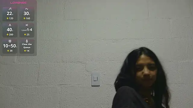 Snapshot of Garou_u chatting on December 2025 07:11:01 AM Garou u online show from December 2025 07:11:01 AM