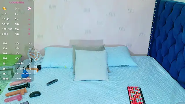 petitelittleebony online show from September 2025 02:28:02 AM