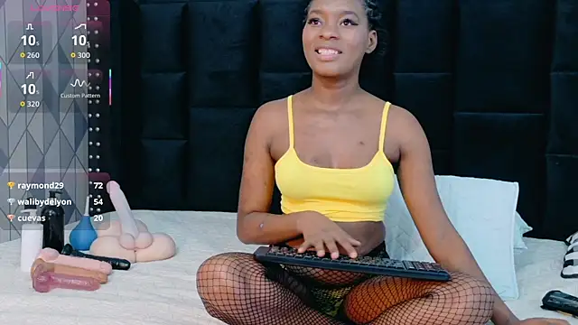 petitelittleebony online show from November 2025 02:59:02 AM