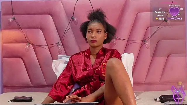 petitelittleebony online show from April 2026 01:51:02 AM