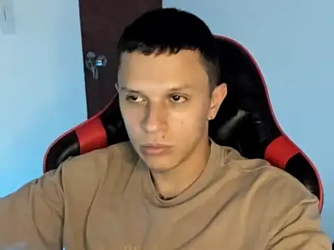 goodboy69l online show from June 2026 06:29:01 PM