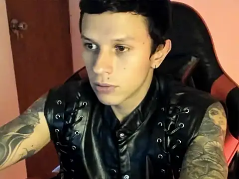 goodboy69l online show from April 2026 11:00:02 PM