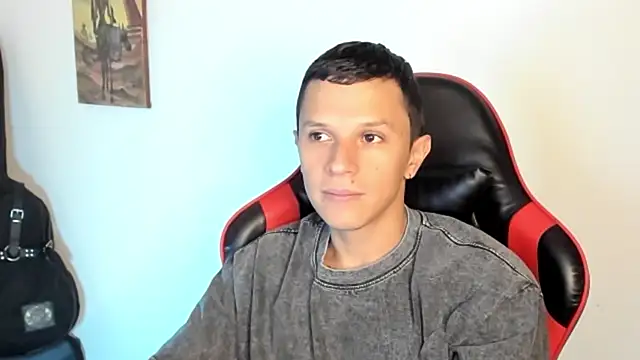 Snapshot of goodboy69l chatting on February 2026 03:43:02 PM goodboy69l online show from February 2026 03:43:02 PM