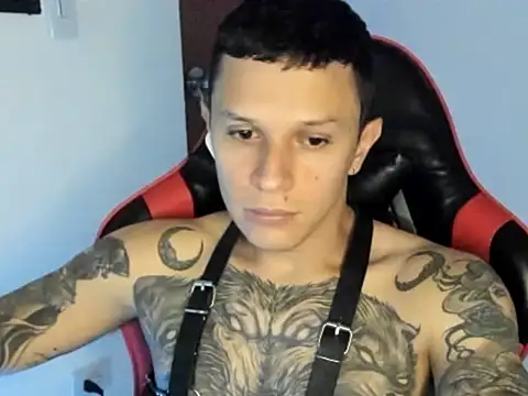 Snapshot of goodboy69l chatting on June 2026 03:31:02 PM goodboy69l online show from June 2026 03:31:02 PM