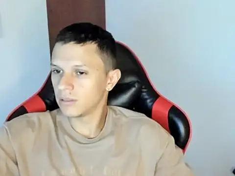 goodboy69l online show from May 2026 03:39:02 PM