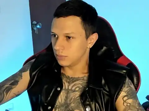 Snapshot of goodboy69l chatting on June 2026 11:15:01 AM goodboy69l online show from June 2026 11:15:01 AM